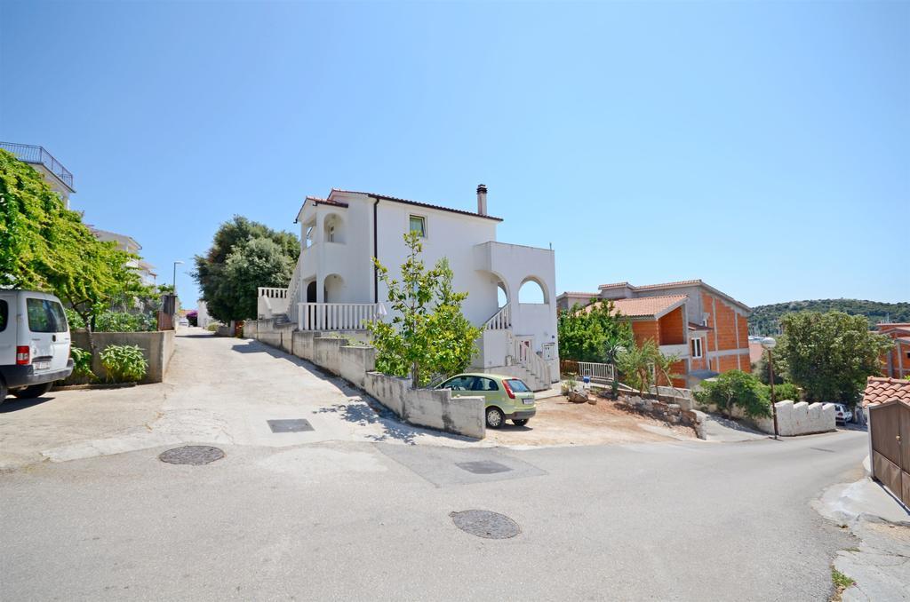 Apartments Branislav روغوزنيكا المظهر الخارجي الصورة
